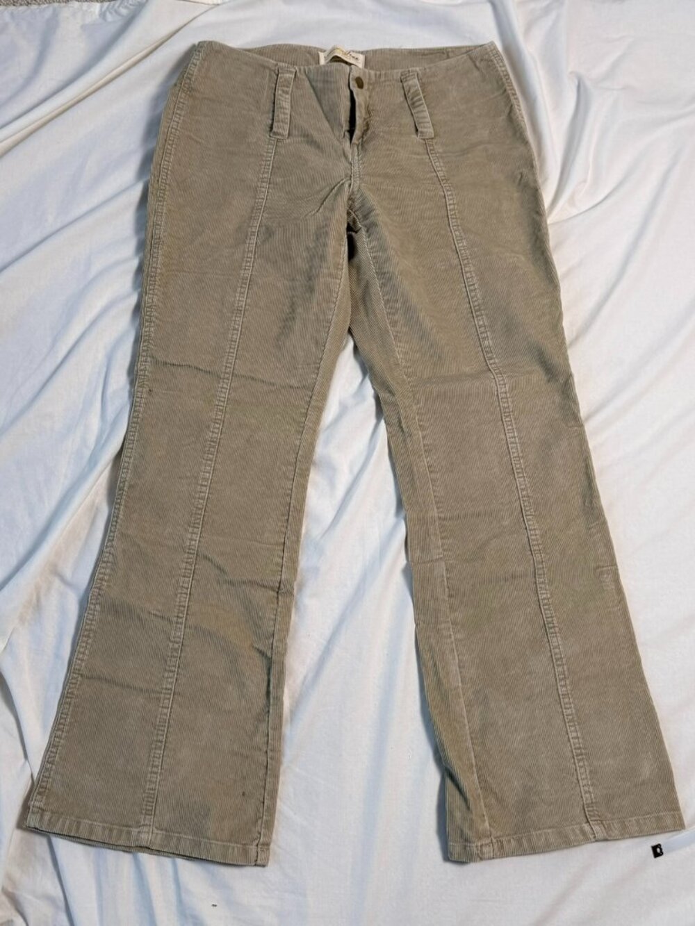 London Jean – The Kate Fit – Size 6 Short – Beige Corduroy Pants